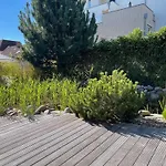 Deck 1 Apartment *