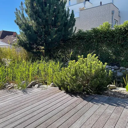 Deck 1 Apartment *
